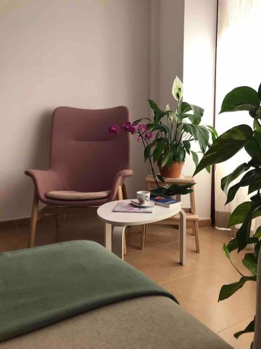 Sentirse En Casa Lejos De Casa. Apartamento 2. Almería Exteriör bild